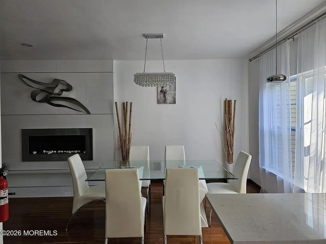 10 Russell Court, Matawan, NJ 07747