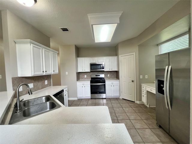 1111 Glendalough DR, Pflugerville, TX 78660