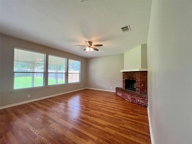 1111 Glendalough DR, Pflugerville, TX 78660