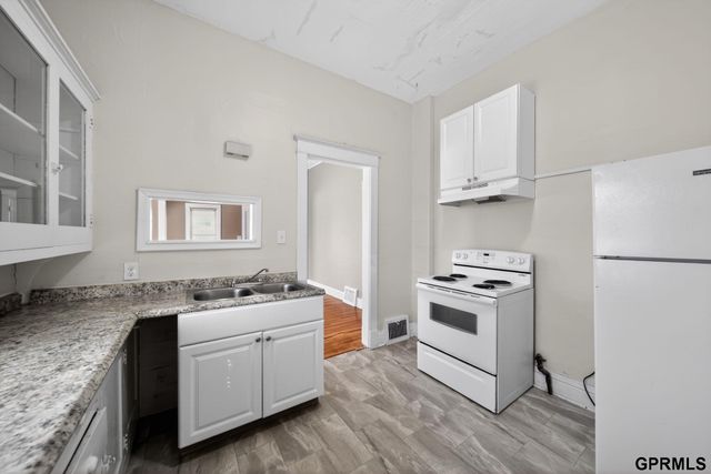 2023 N 63Rd Street, Omaha, NE 68104