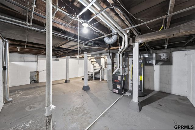 2023 N 63Rd Street, Omaha, NE 68104