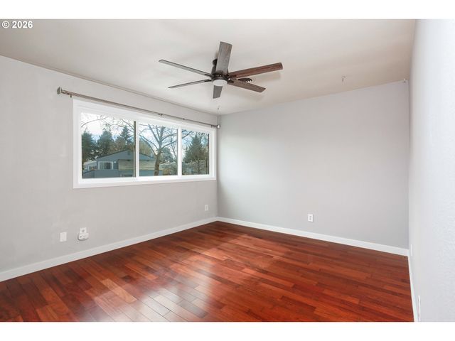 17582 Nw ROLLING HILL Ln, Beaverton, OR 97006