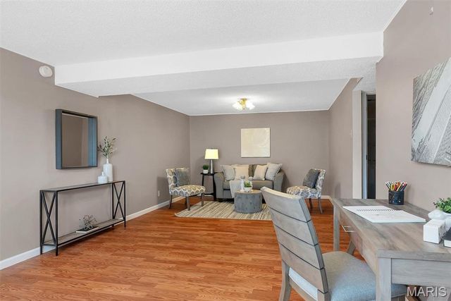 716 Wild Walnut Lane, Ballwin, MO 63021
