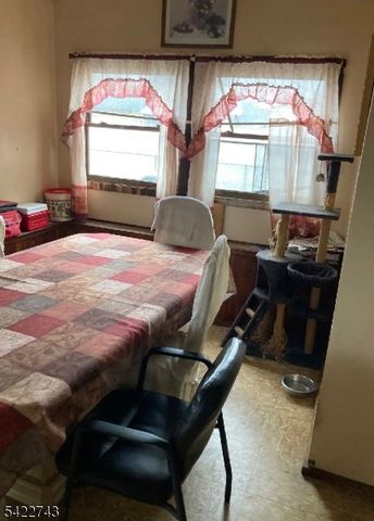 52 Caroline Ave, Hamilton Twp., NJ 08610