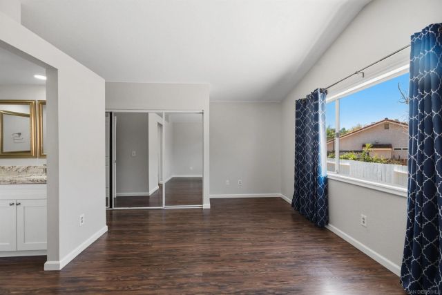 633 Thunder Gln, Escondido, CA 92027