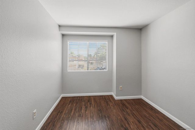 633 Thunder Gln, Escondido, CA 92027