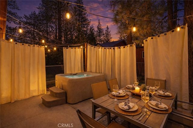 1104 Robinhood, Big Bear City, CA 92314