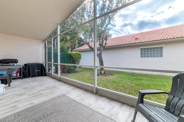 22740 E Royal Crown Terrace E, Boca Raton, FL 33433