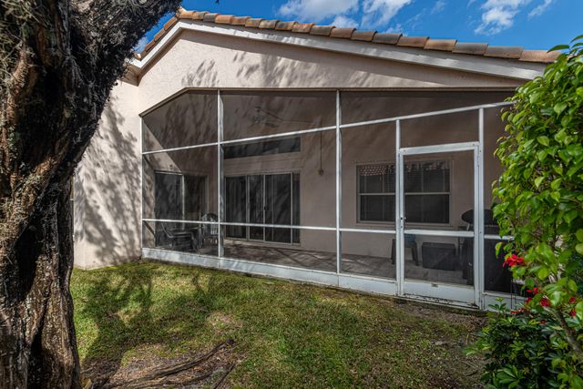 22740 E Royal Crown Terrace E, Boca Raton, FL 33433
