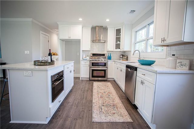 387 Michael Drive, Alpharetta, GA 30009
