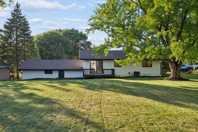 17532 Jaguar Path, Lakeville, MN 55044