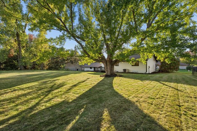 17532 Jaguar Path, Lakeville, MN 55044