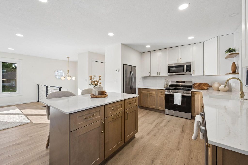 17532 Jaguar Path, Lakeville, MN 55044 — exterior