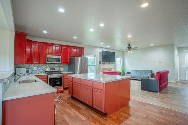 1461 Hoovler Way, Pataskala, OH 43062