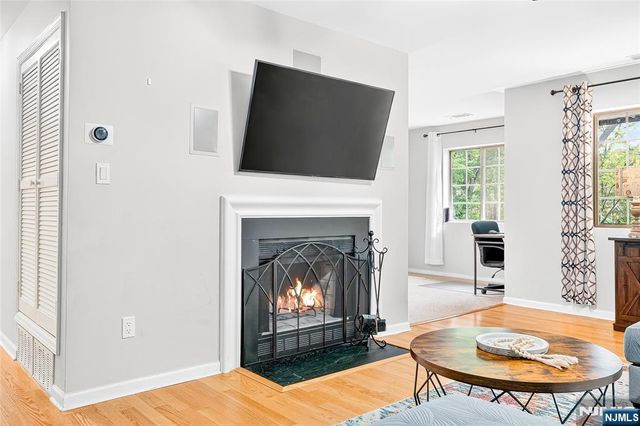 1007 Thoreau Court, Mahwah, NJ 07430