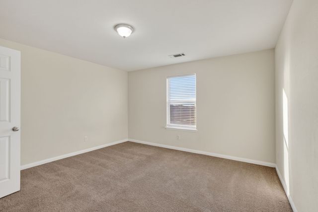 136 Eider Drive, Sanger, TX 76266