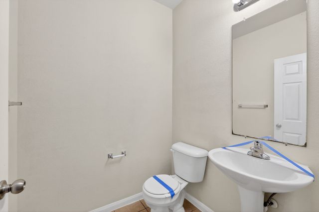 136 Eider Drive, Sanger, TX 76266