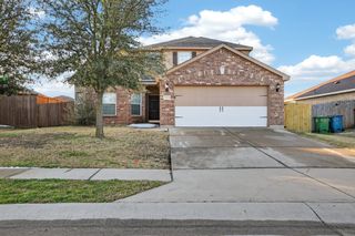 136 Eider Drive, Sanger, TX 76266