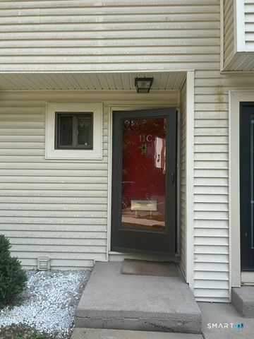 11 Woodland Avenue C, Bloomfield, CT 06002