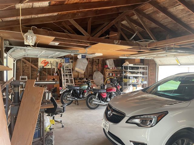 105 13th Street, Seagraves, TX 79359