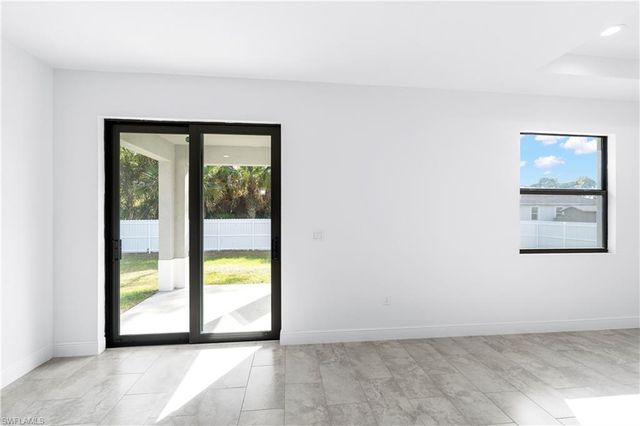 5008 MYRTLEWOOD RD, Labelle, FL 33935