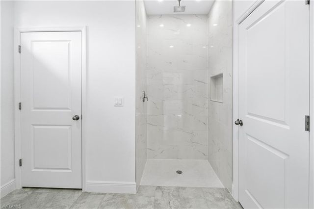 5008 MYRTLEWOOD RD, Labelle, FL 33935