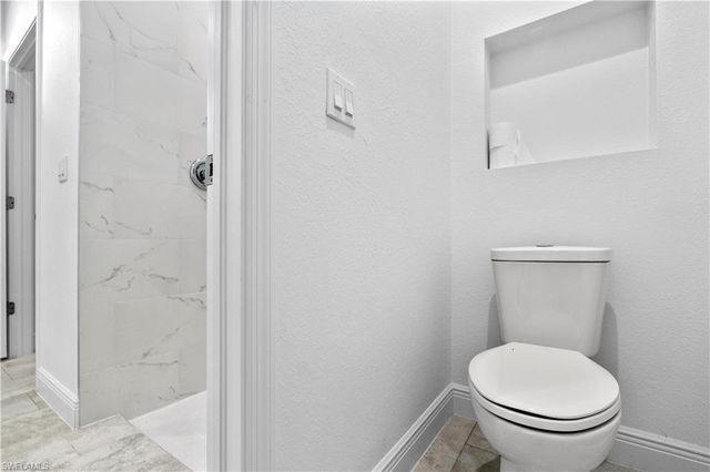 5008 MYRTLEWOOD RD, Labelle, FL 33935