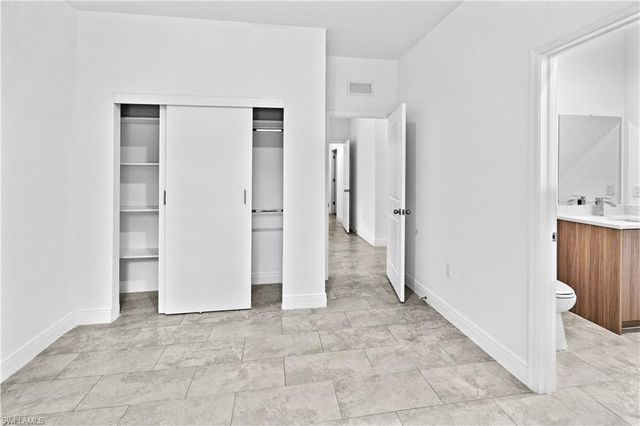 5008 MYRTLEWOOD RD, Labelle, FL 33935