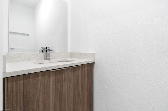 5008 MYRTLEWOOD RD, Labelle, FL 33935