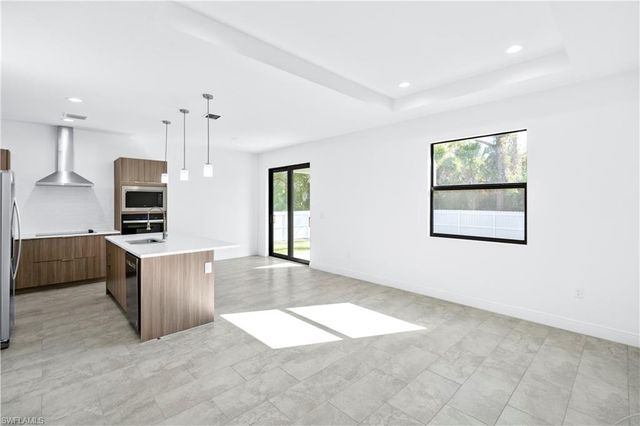 5008 MYRTLEWOOD RD, Labelle, FL 33935