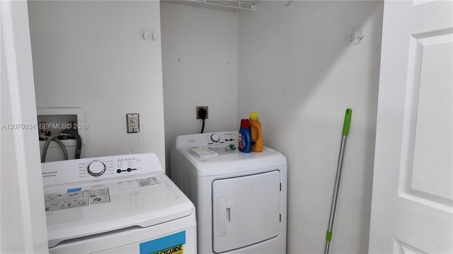 11570 SW 144th Path, Miami, FL 33186