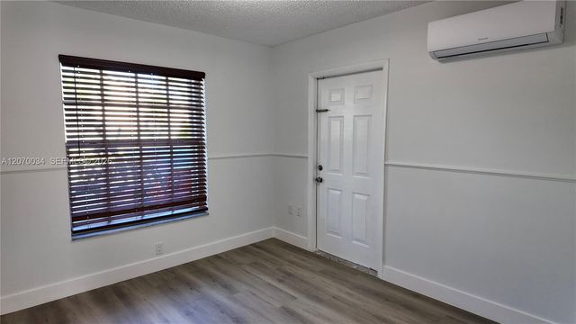 11570 SW 144th Path, Miami, FL 33186
