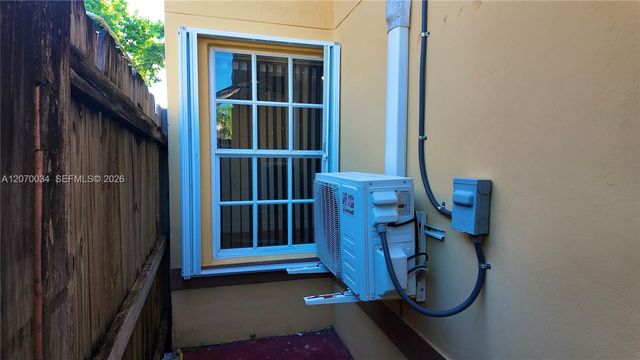 11570 SW 144th Path, Miami, FL 33186