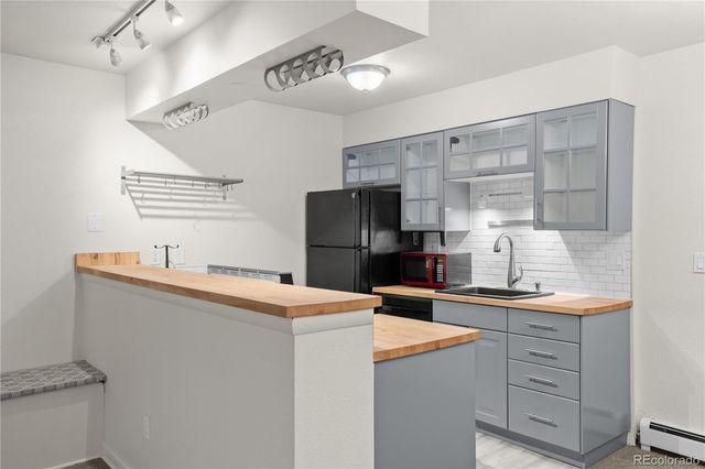695 Manhattan Drive 19, Boulder, CO 80303