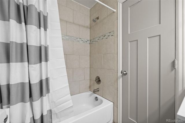 695 Manhattan Drive 19, Boulder, CO 80303