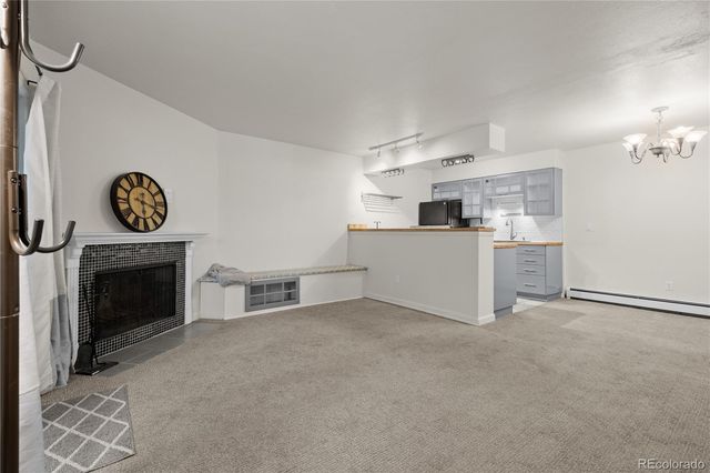 695 Manhattan Drive 19, Boulder, CO 80303