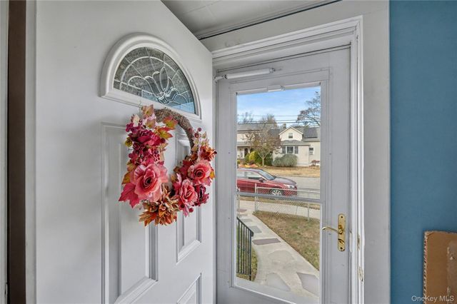 74 Nassau Street, Islip Terrace, NY 11752