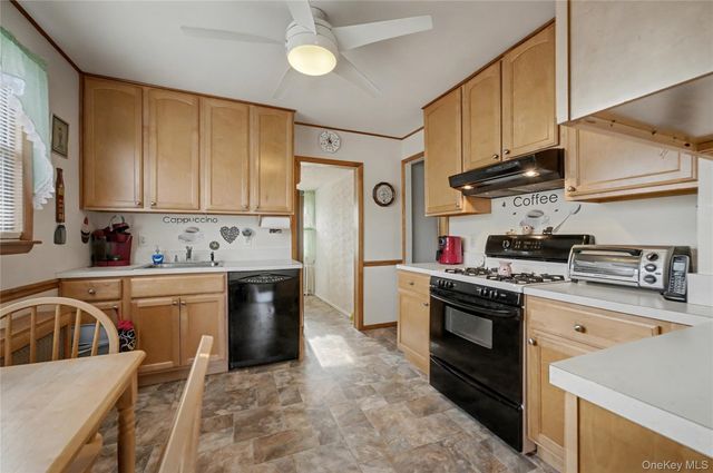 74 Nassau Street, Islip Terrace, NY 11752