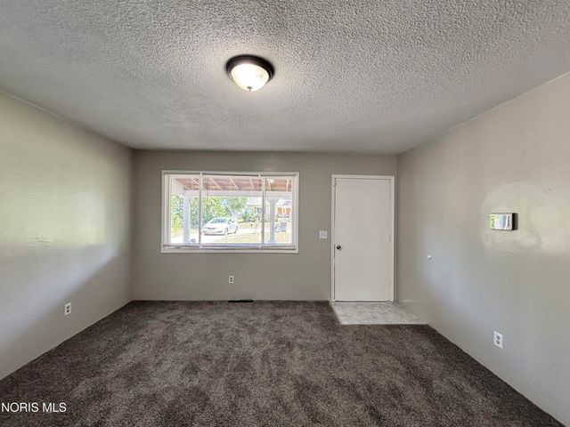 554 Williamsville Avenue, Toledo, OH 43609