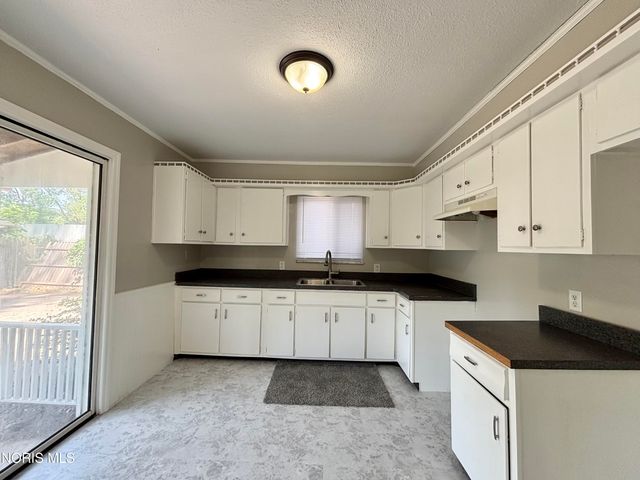 554 Williamsville Avenue, Toledo, OH 43609