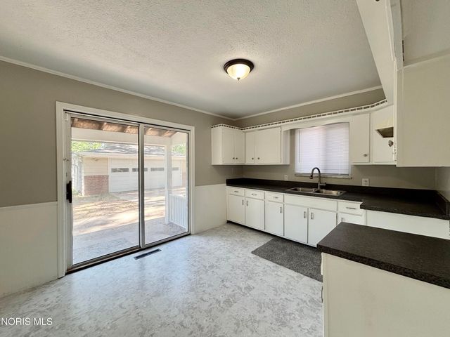 554 Williamsville Avenue, Toledo, OH 43609