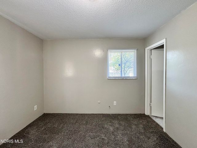 554 Williamsville Avenue, Toledo, OH 43609