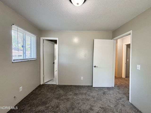 554 Williamsville Avenue, Toledo, OH 43609