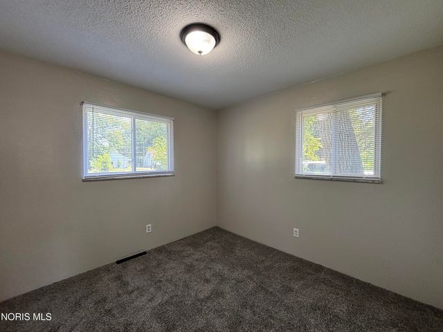 554 Williamsville Avenue, Toledo, OH 43609