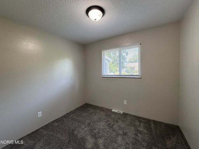 554 Williamsville Avenue, Toledo, OH 43609