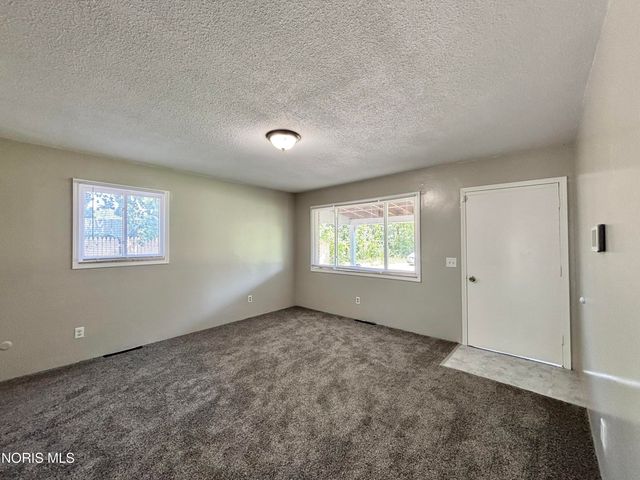 554 Williamsville Avenue, Toledo, OH 43609
