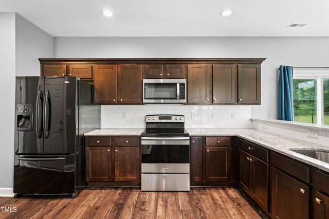 105 Langdon Chase Way, Selma, NC 27576