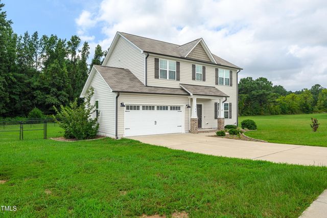 105 Langdon Chase Way, Selma, NC 27576