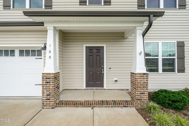 105 Langdon Chase Way, Selma, NC 27576