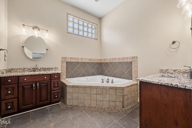 2700 Misty Glen Trail, Raleigh, NC 27606